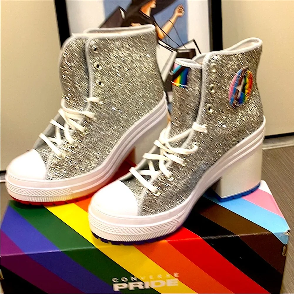 Converse Chuck 70 De Luxe Heel Pride High Top Platform Sneaker size 9.5 NWT